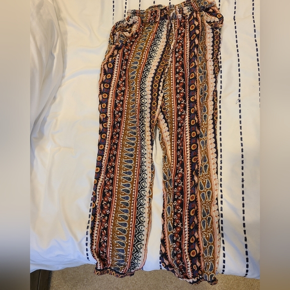 American Eagle Boho Pants - Picture 1 of 3